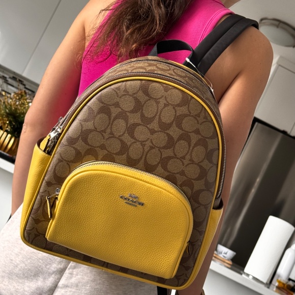 Coach backpacks - Picture 3 of 3